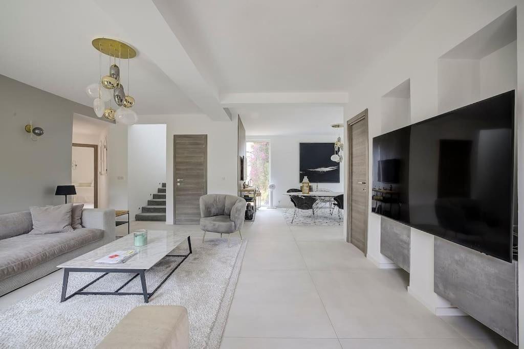 Villa Julia First Vallauris Exterior photo